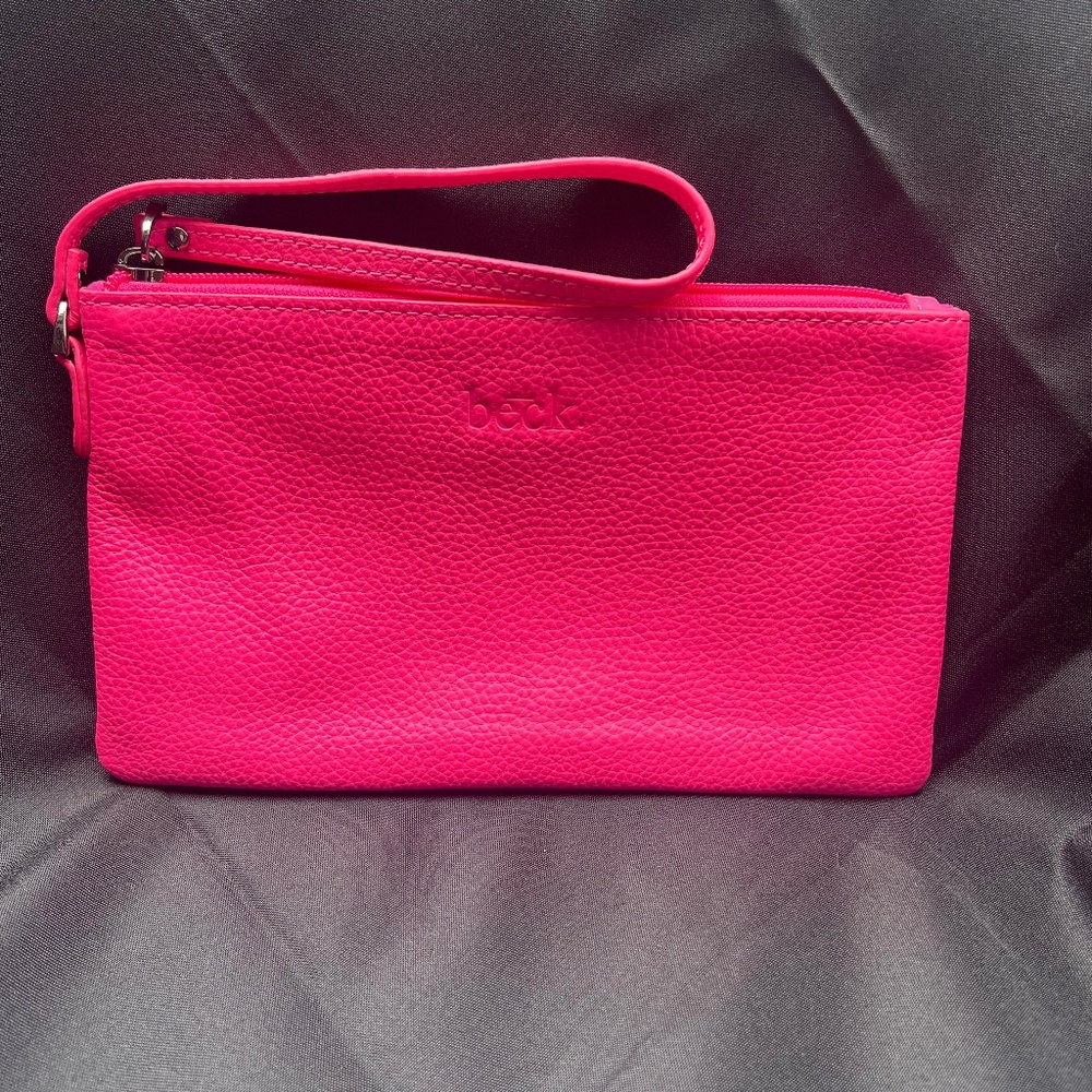 Beck Bag Wristlet in Flamingo Neon Pink